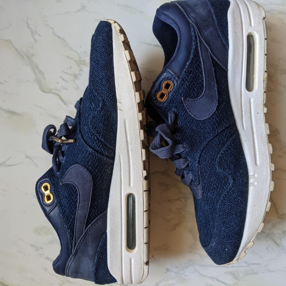 Nike Denim Air Max Thea size 8